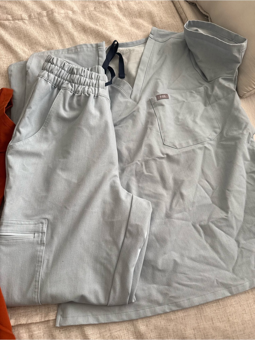Figs Women's Light Gray Scrub Top & Jogger Set